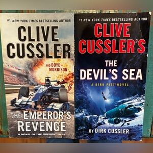 Clive Cussler Paperback Books